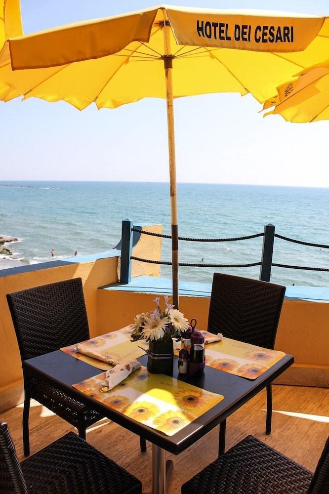 Grand Hotel Dei Cesari Dependance Anzio Bagian luar foto